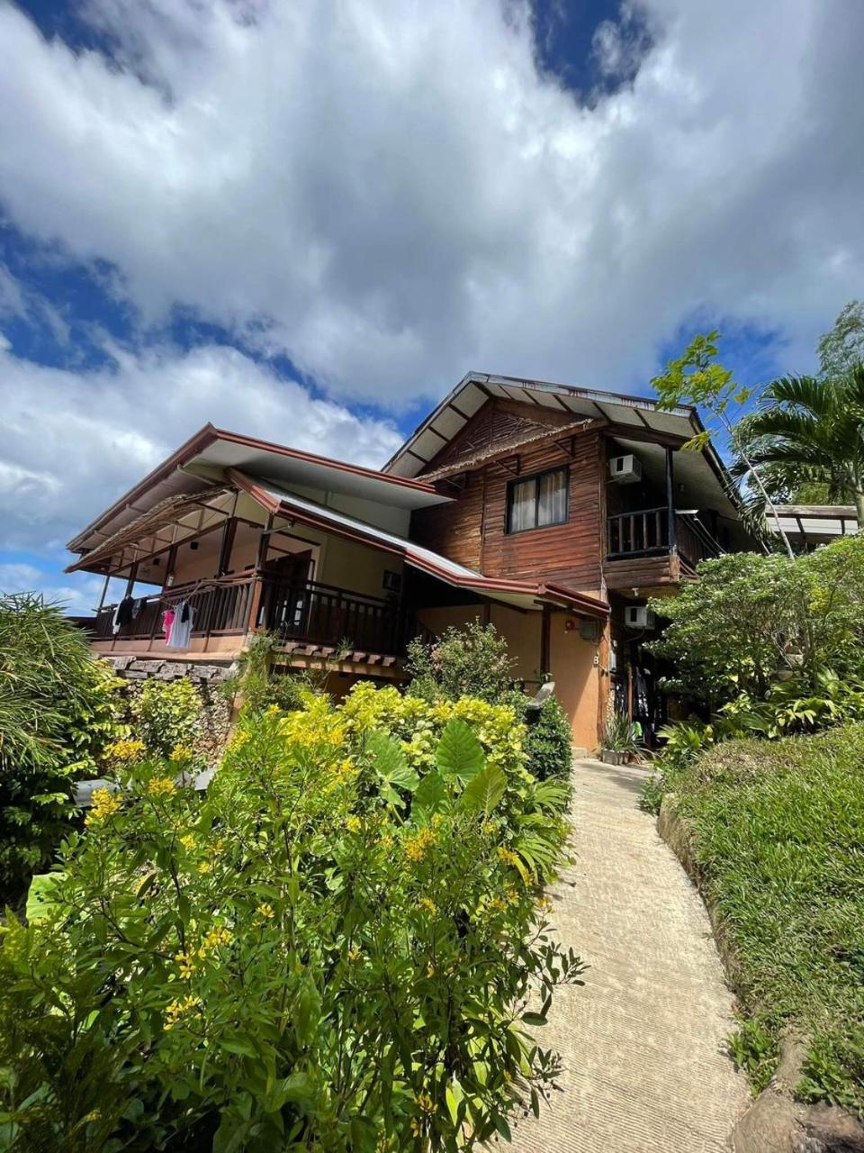 Novie'S Tourist Inn El Nido Bagian luar foto