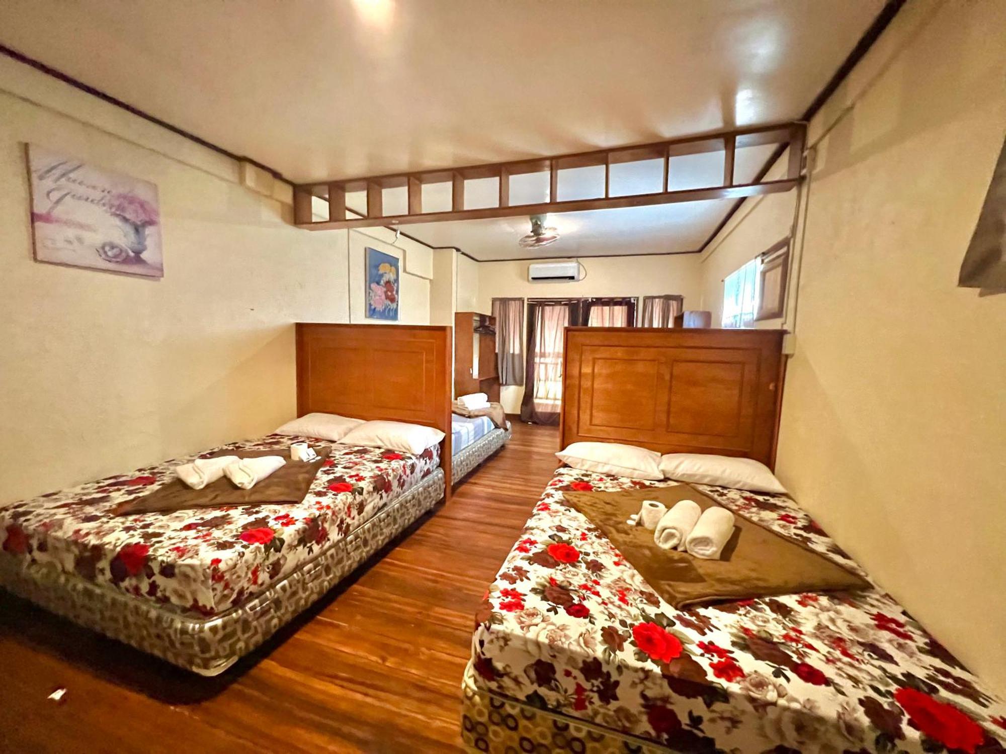 Novie'S Tourist Inn El Nido Bagian luar foto