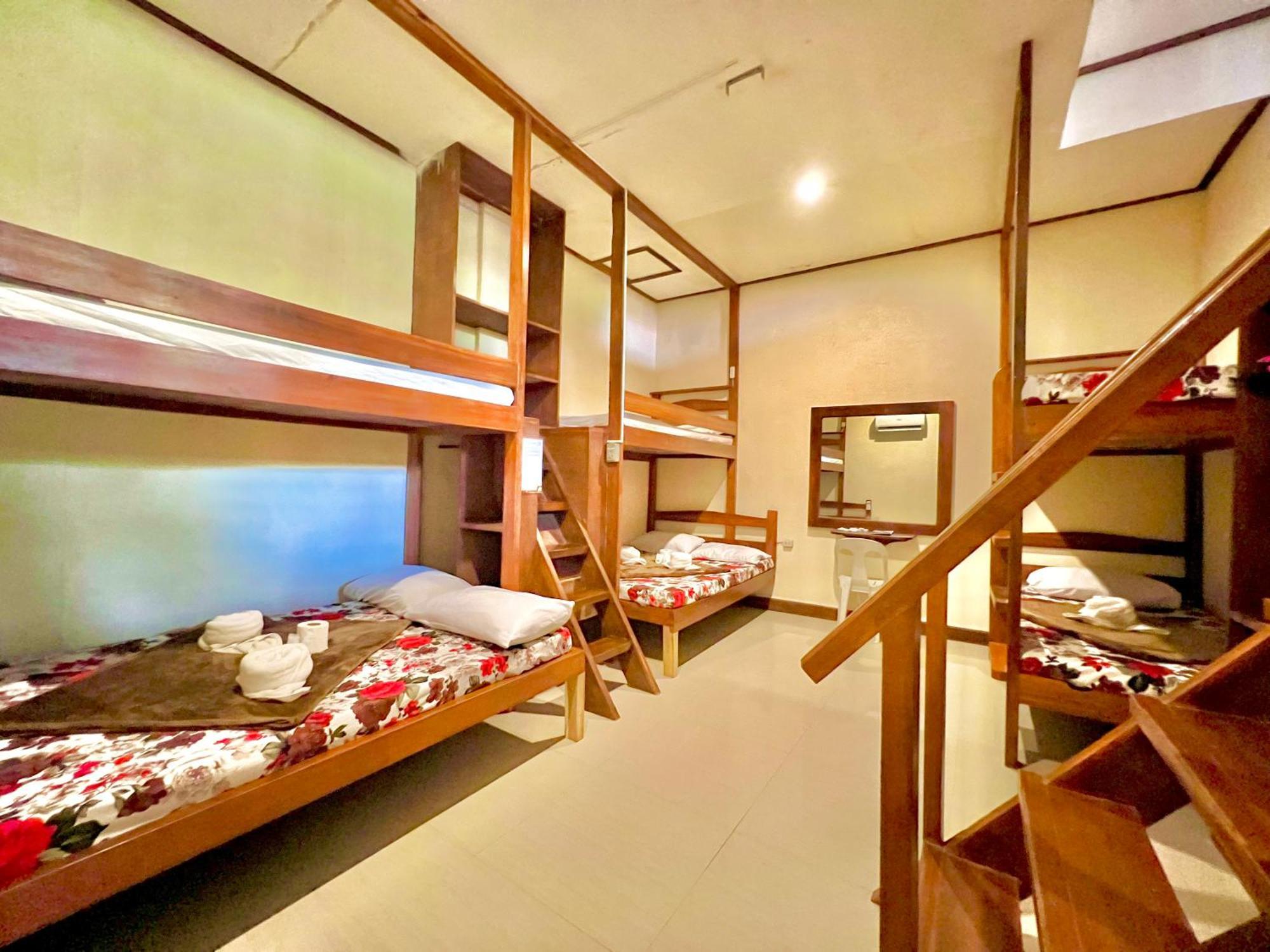 Novie'S Tourist Inn El Nido Bagian luar foto