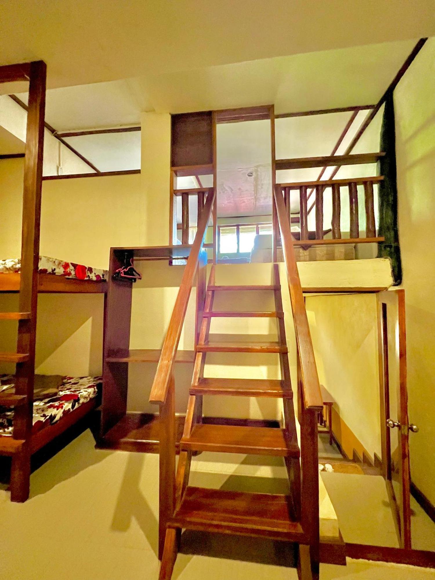 Novie'S Tourist Inn El Nido Bagian luar foto