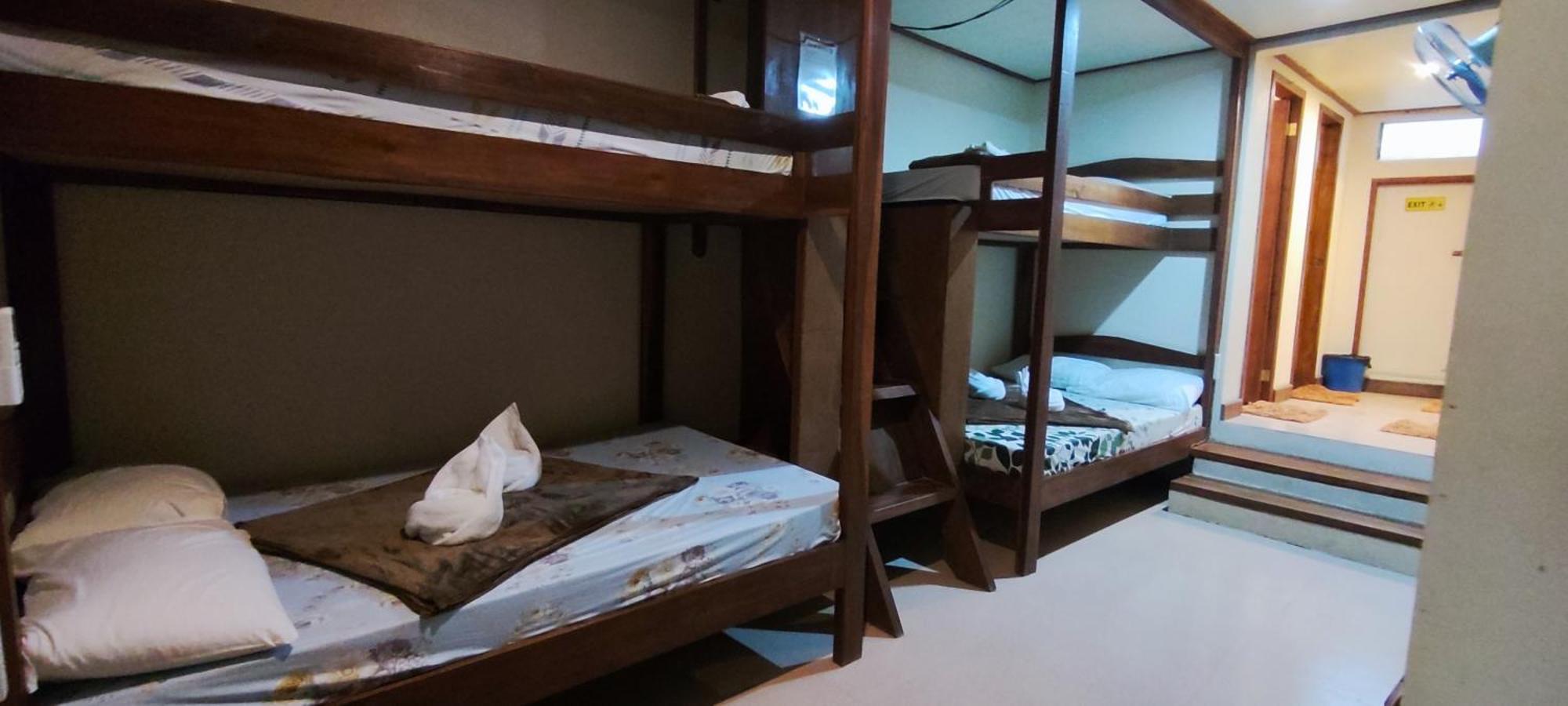 Novie'S Tourist Inn El Nido Bagian luar foto