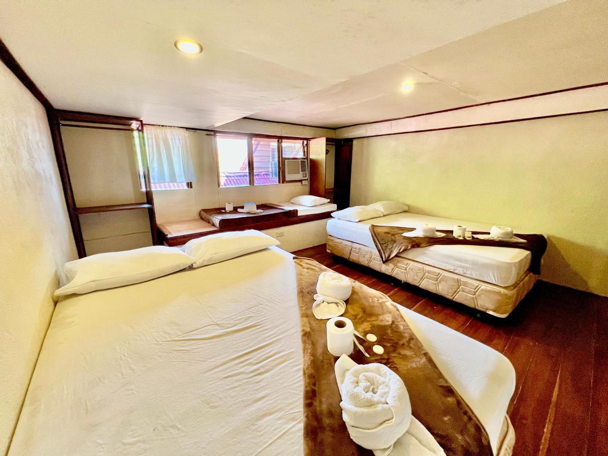 Novie'S Tourist Inn El Nido Bagian luar foto
